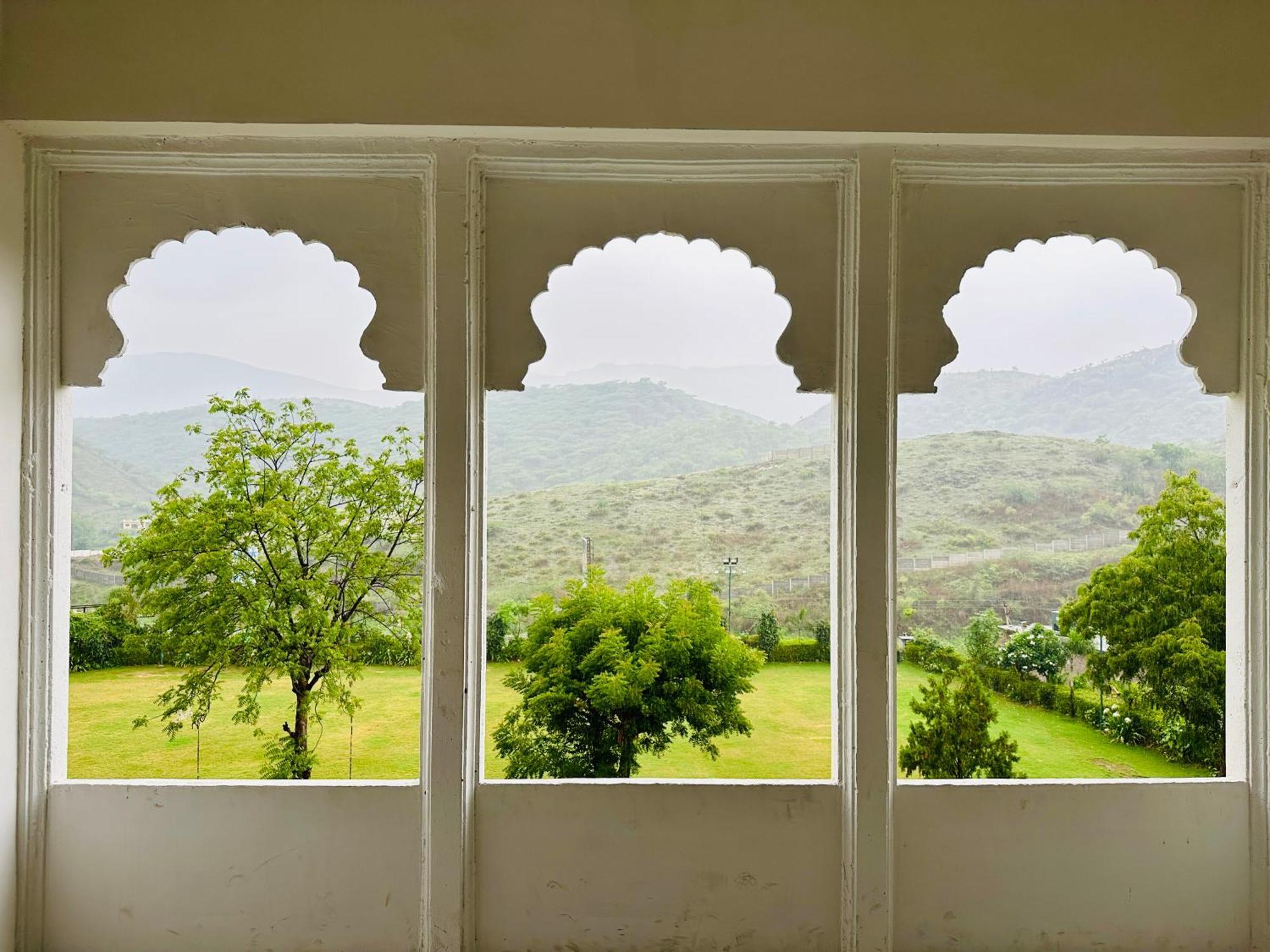 Mewar Palace Resort And Spa 烏代浦 外观 照片